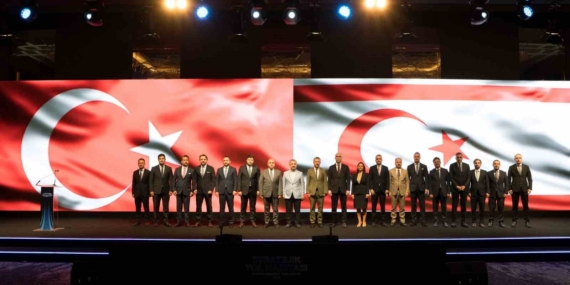 lefkosa-buyukelcisi-basceri-turk-telekom-kktcde-gunumuz-teknolojisinin-gerisinde-kalmis-telekomunikasyon-altyapisinin-yenilenmesi-rvJpjuSf.jpg