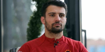 leo-dubois-futbolu-birakti-cJXPK1wy.jpg