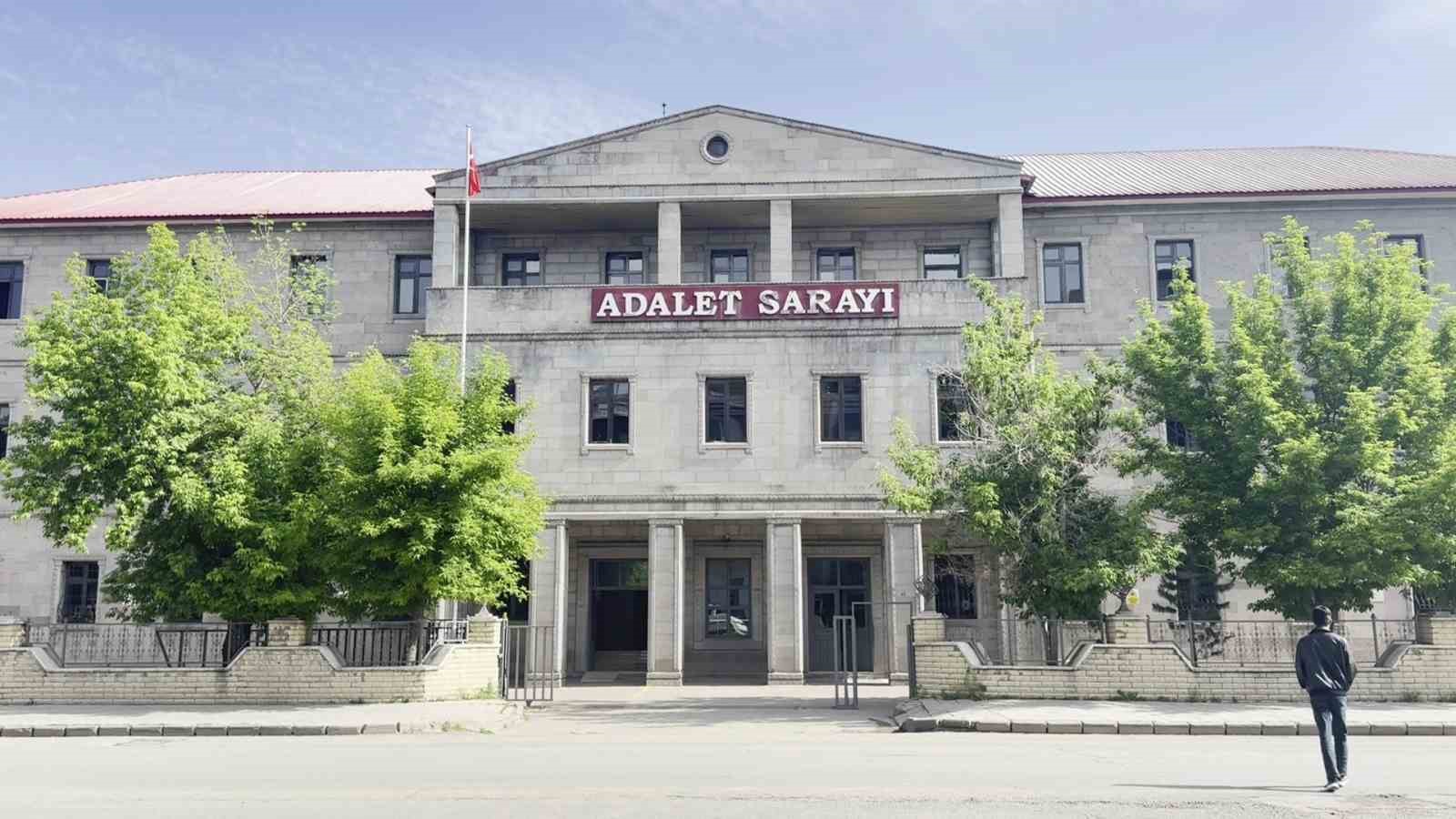 leyla a davasinda anne konustu bu aciyi bana kim yasattiysa iki dunyada da ondan KmIaadKh