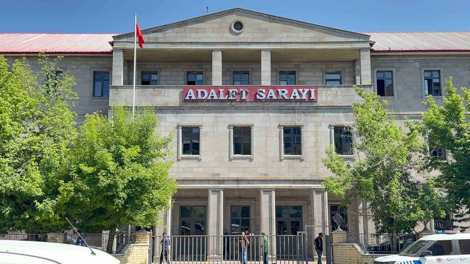 leyla aydemir davasinda karar amcaya muebbet 6 saniga beraat 1 J9kTvsfw