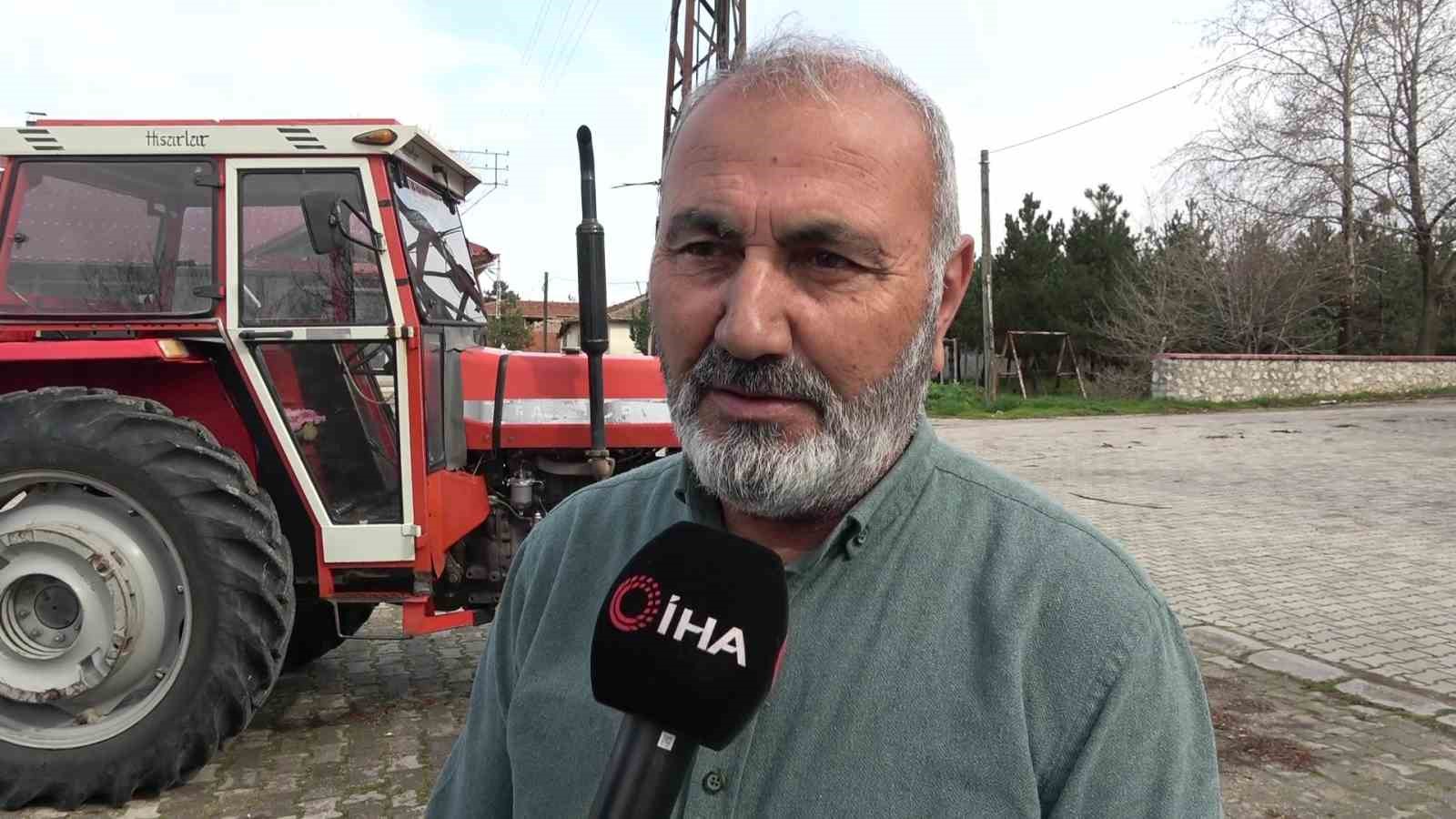 Leyleklere ‘Saygılı’ köy: Bütün elektrik direkleri yuva oldu, leylekler için tedbir alındı 8 leyleklere saygili koy butun elektrik direkleri yuva oldu leylekler icin tedbir alindi 4 lAcU7Utw