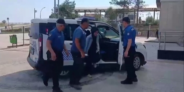 lgsde-gec-kalan-ogrencilerin-yardimina-polis-yetisti-V4NkjyWs.jpg