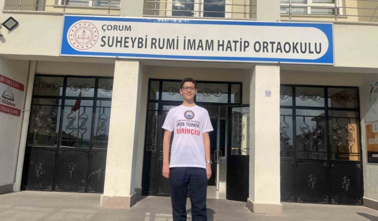lgsde-turkiye-birincisi-olan-ogrenci-siki-ve-dengeli-bir-sekilde-calismaya-ozen-gosterdim-g3JMp7Fh.jpg