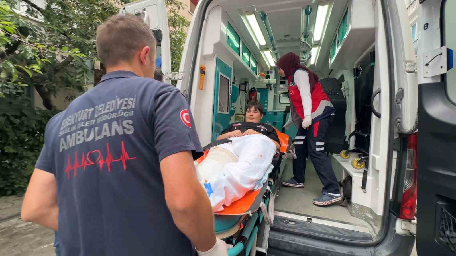 lgsde zamana karsi yaris esenyurt zabitasi ogrenciyi sinava 30 saniye kala yetistirdi 2 KbwZlaOS