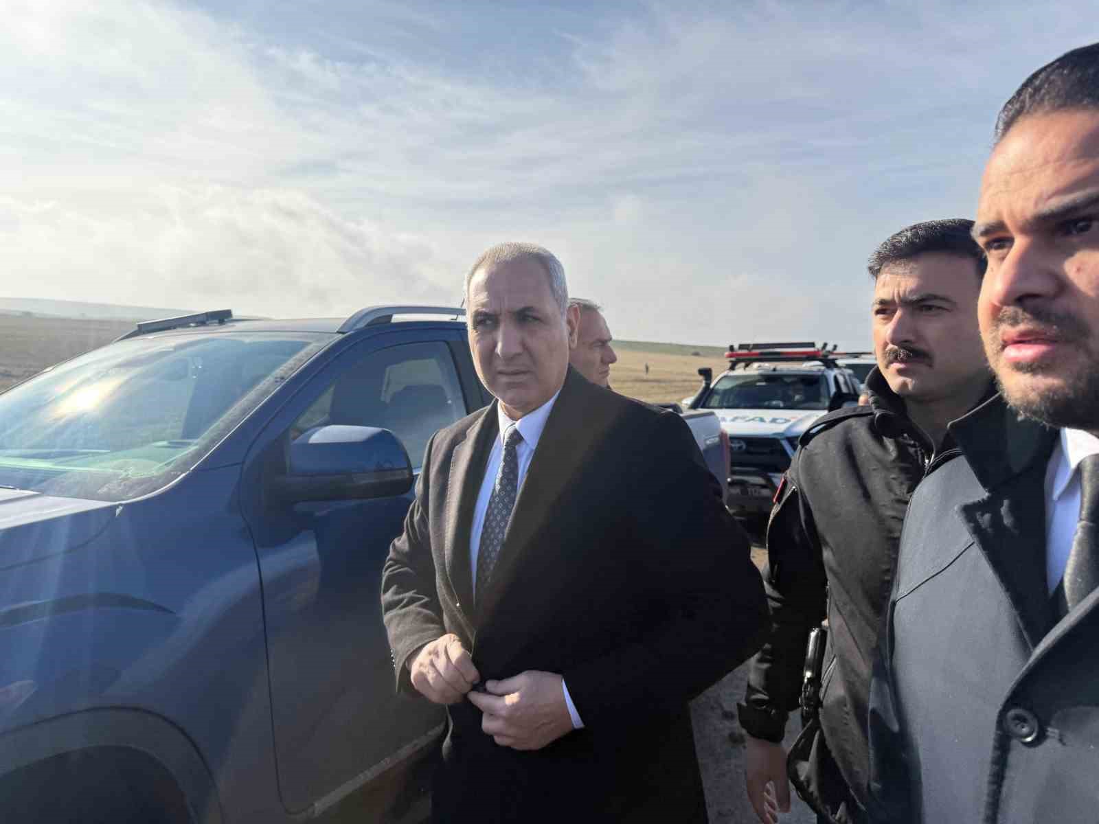 libyadan gelen askeri heyet ucak kazasinin yasandigi bolgede 0 DhCzHh9q