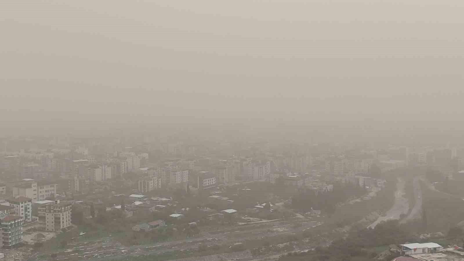 libyadan gelen col tozu hatayi yuttu 2 LcHjFNtK