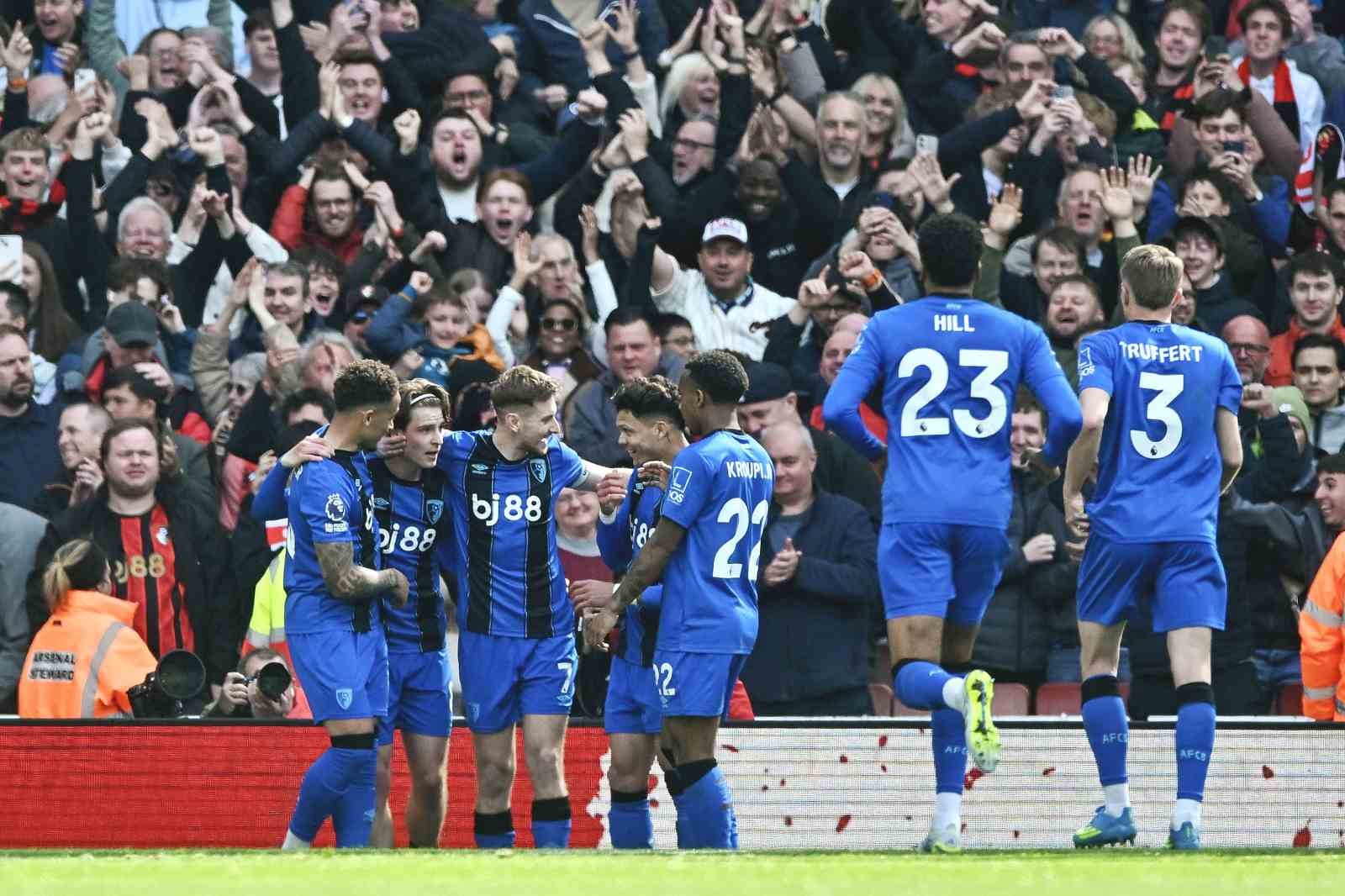 lider arsenala evinde bournemouth celmesi 2