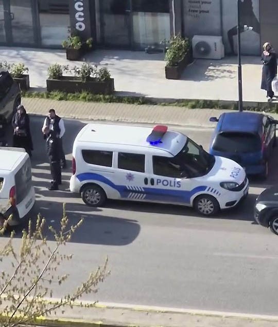 lise ogrencileri arasinda kan akti 1 kisi bicaklandi 3