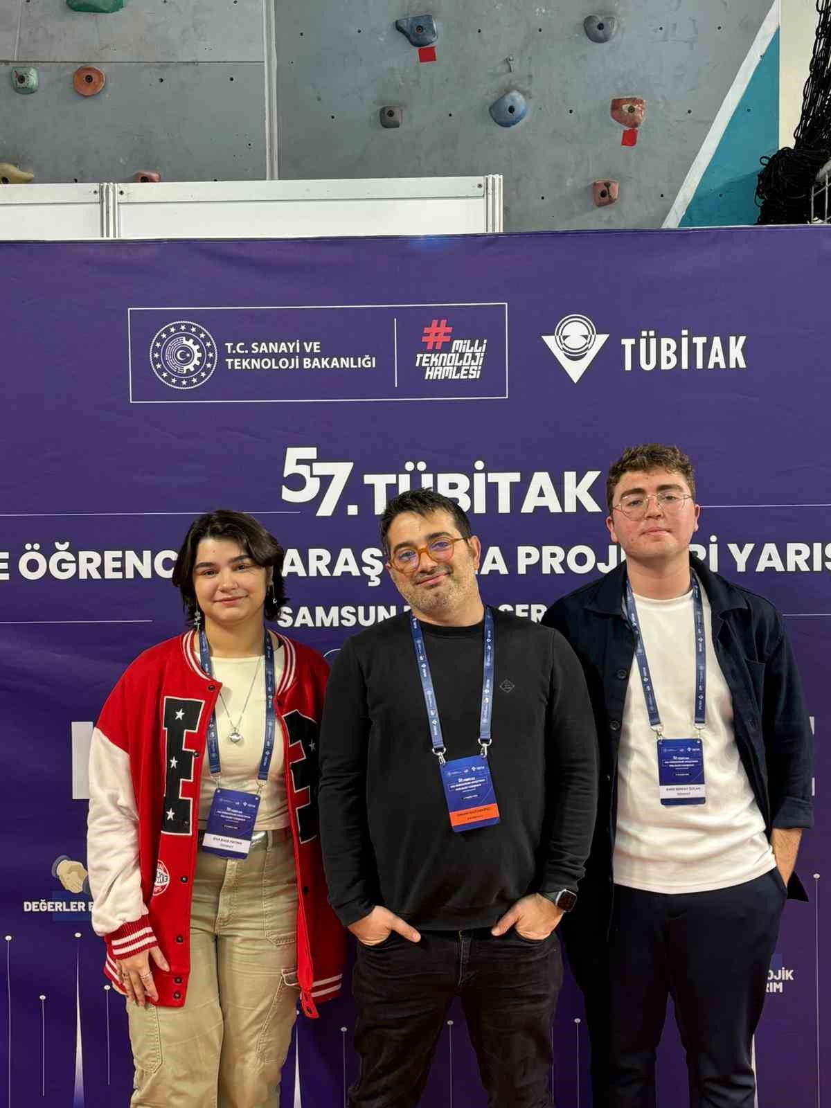 lise ogrencilerinden akilli turizm bilekligi otellerde kisiye ozel hizmet saglayacak 2 c7RrZEGi