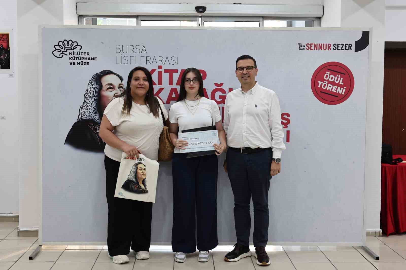 Liselerarası Kitap Kapağı Yarışması’nda kazananlar belli oldu 5 liselerarasi kitap kapagi yarismasinda kazananlar belli oldu 1 A7TwpPLi