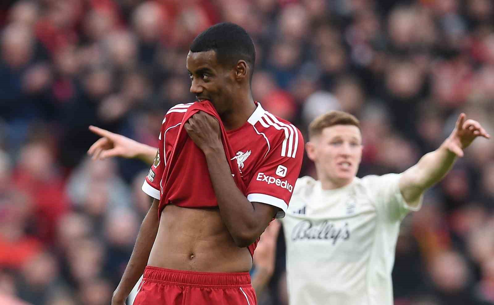 liverpooldan ligde son 7 macta 6 yenilgi 0