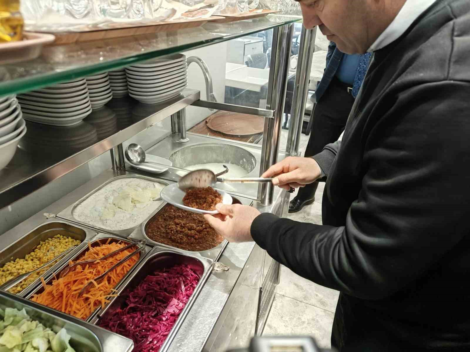 lokantacilardan servis ucreti kararina destek 1 gIPvFqty