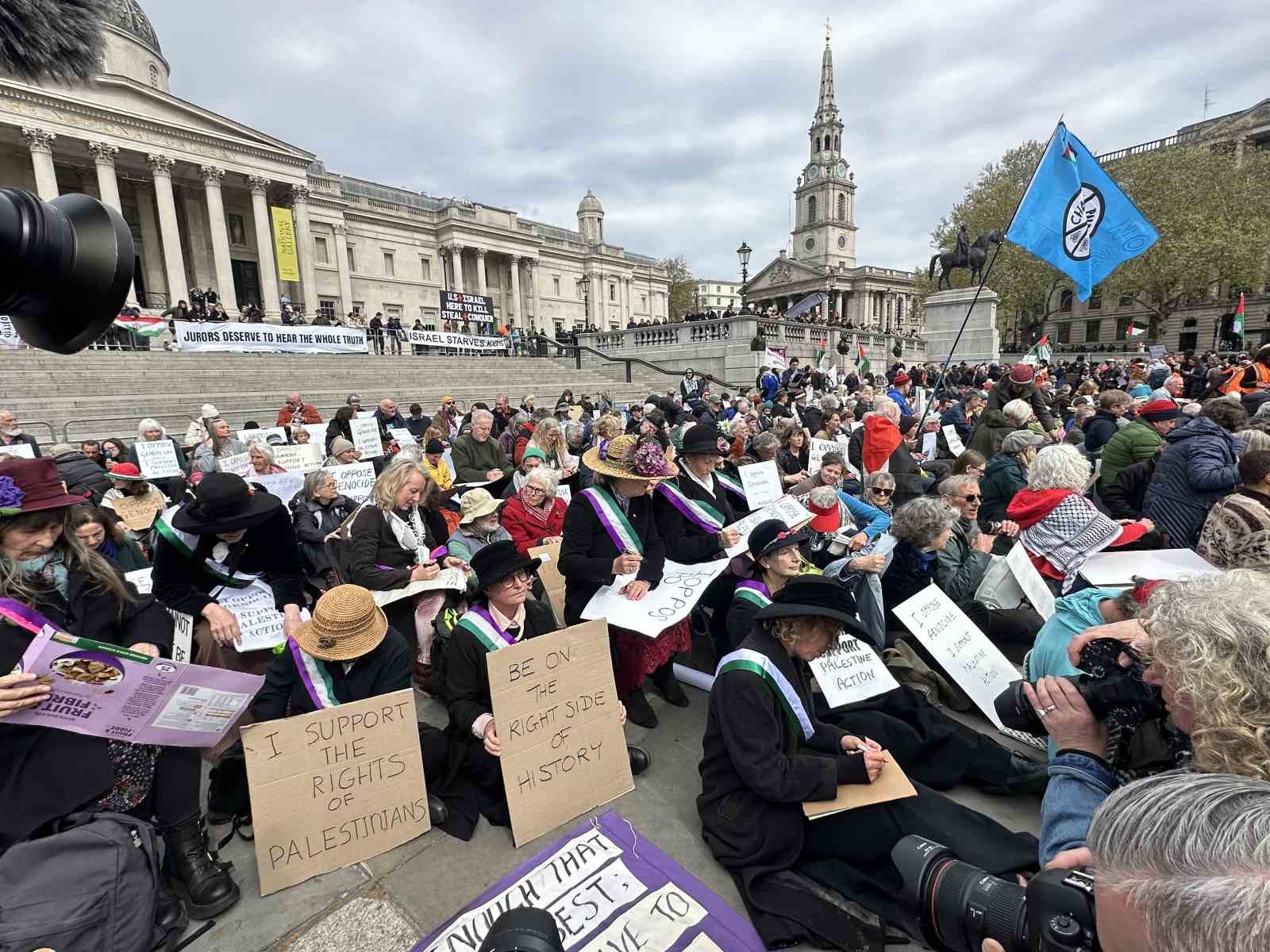 londra polisinden filistine destek gosterisine mudahale 212 gozalti 0 cErDSU8R