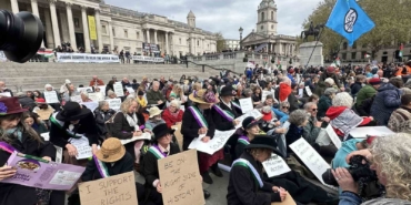 londra-polisinden-filistine-destek-gosterisine-mudahale-212-gozalti-KkAEdtaL.jpg