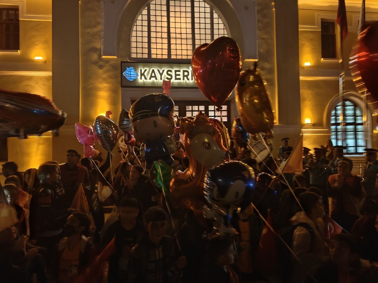 losemi savascilari umut treni ile kayseriye geldi 3 M9I8GrKm