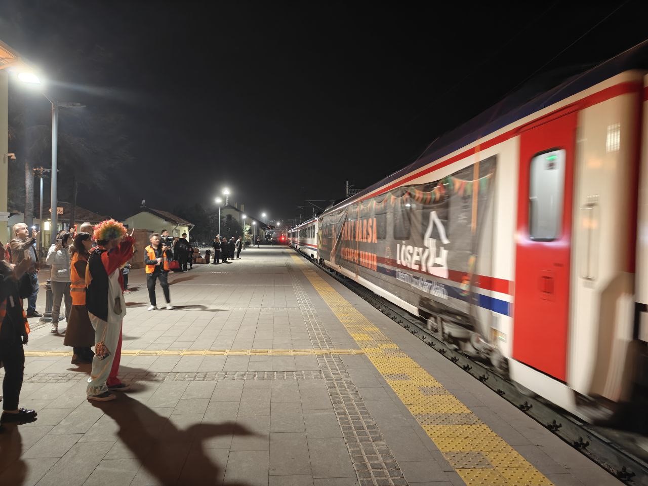 losemi savascilari umut treni ile kayseriye geldi 6