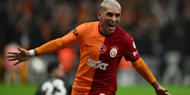 lucas-torreira-galatasaraydaki-ilk-golunu-atti-2uig (1)