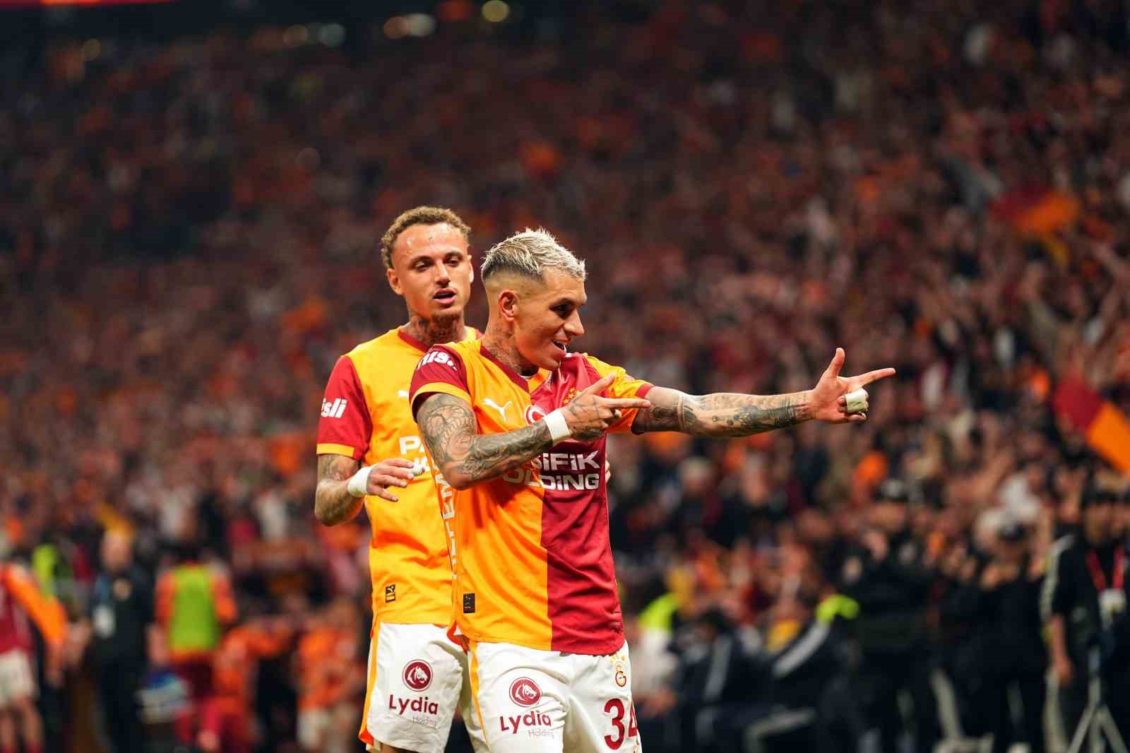 Lucas Torreira’nın bu sezonki 4. gol sevinci 6 lucas torreiranin bu sezonki 4 gol sevinci 2