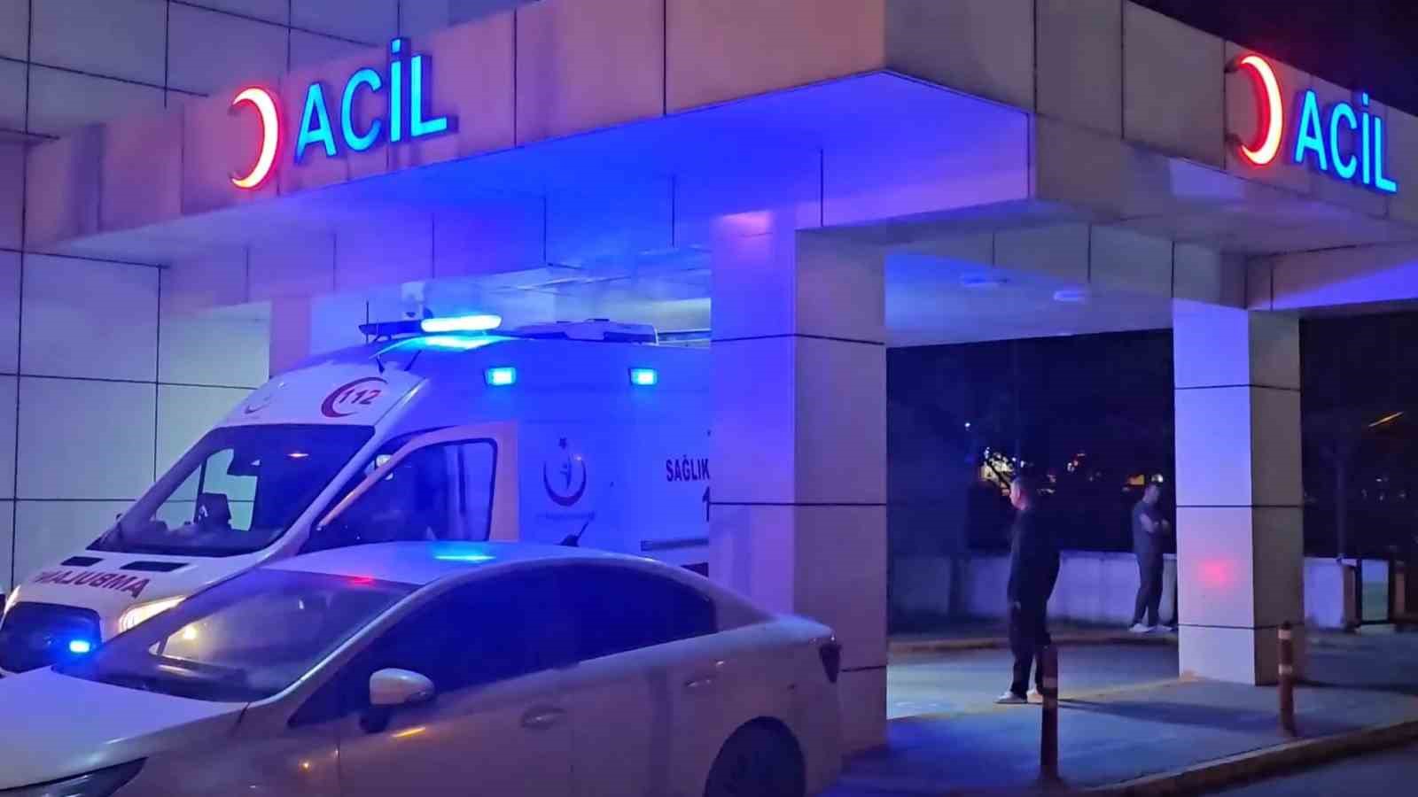 Lüks otelin havuzunda fenalaşan kadın, hastanede hayatını kaybetti 4 luks otelin havuzunda fenalasan kadin hastanede hayatini kaybetti 0 EnZWslfe