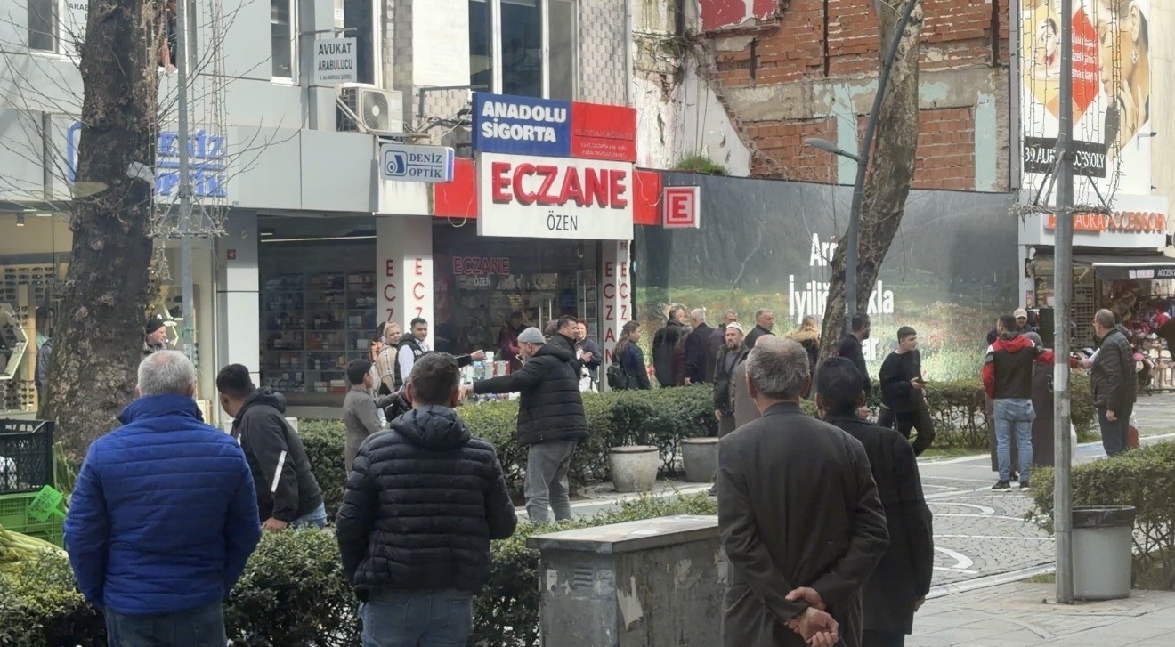 luleburgazda cocuklar kavga etti vatandas guclukle ayirdi 1 rfivHiRy