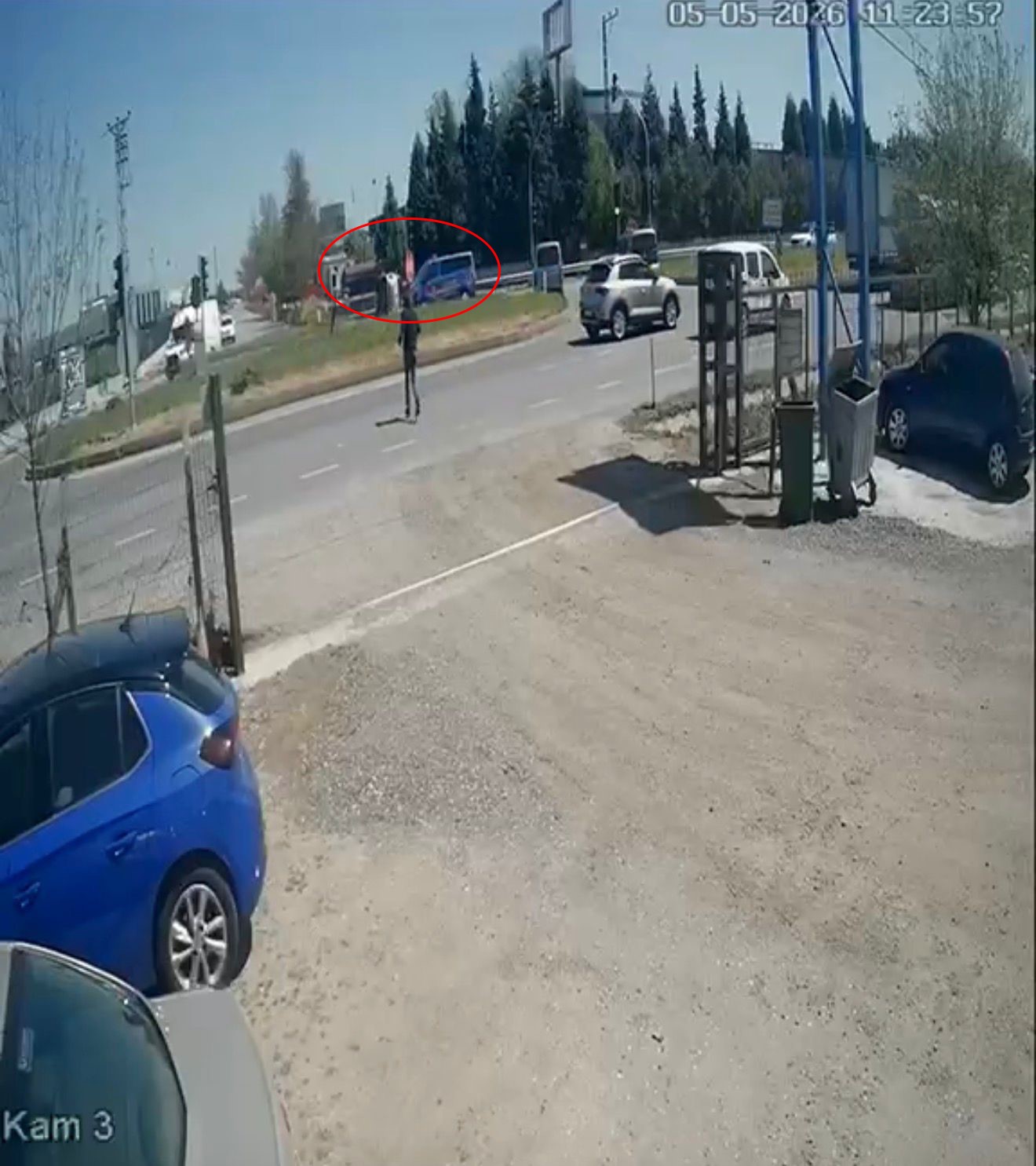 luleburgazda jandarma araciyla carpisan panelvan takla atti 1 yarali 2 NKjKklh4