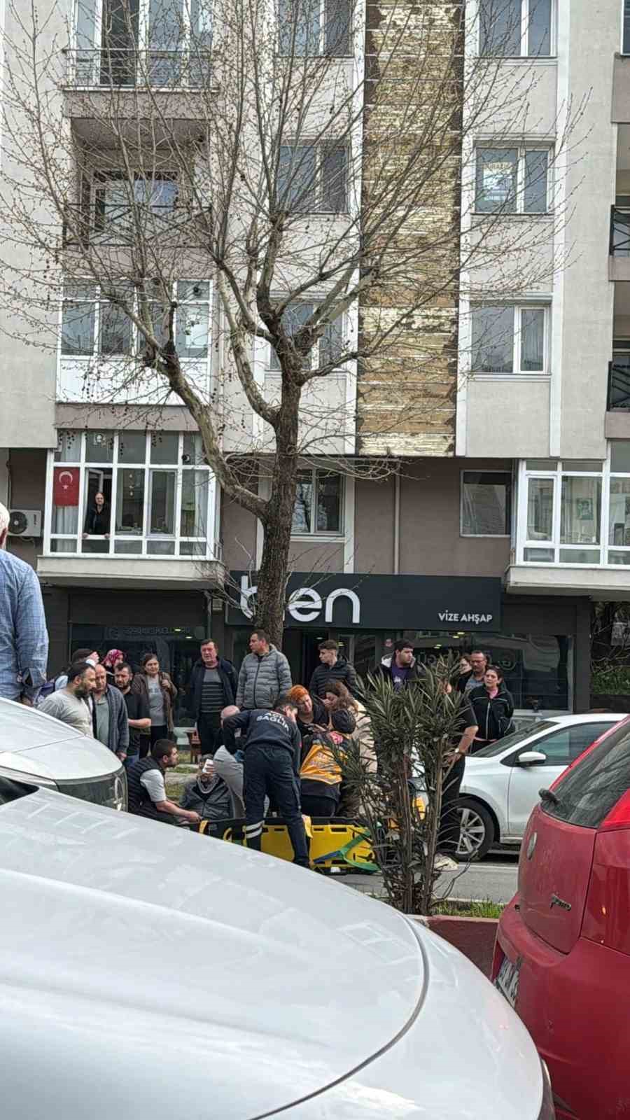 luleburgazda otomobilin carptigi motosikletteki 2 genc yaralandi 3 jm2Tzqy7