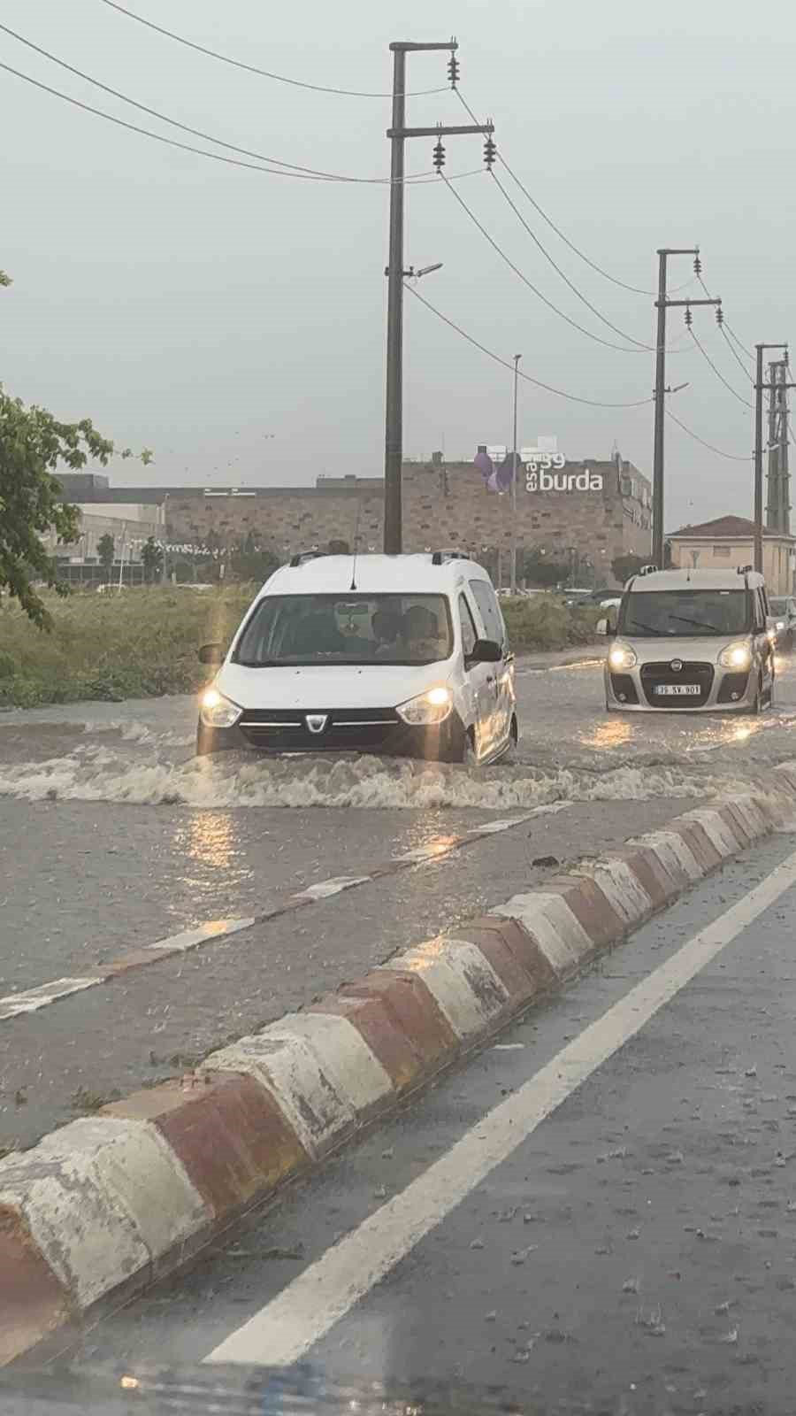 luleburgazda saganak yagis hayati felc etti cadde ve sokaklar gole dondu 3 vcLHWNss