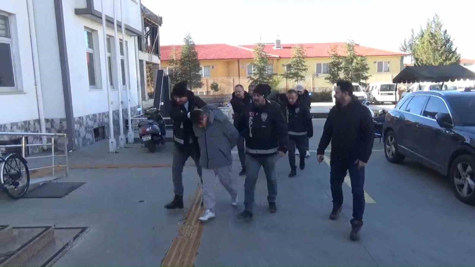 luleburgazda savci yalaniyla milyonluk altin vurgunu 3 tutuklama 2 meekfLLy