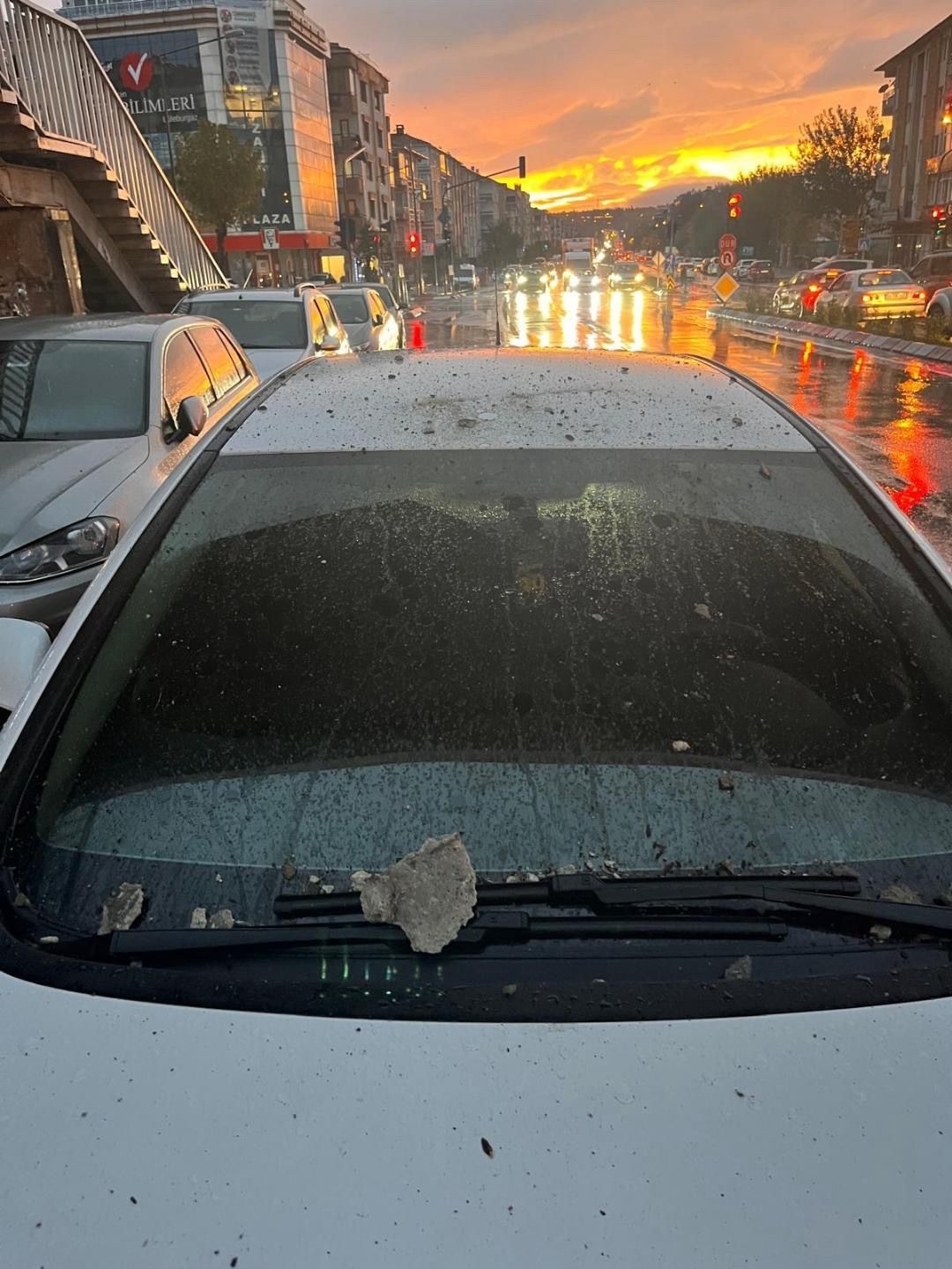 luleburgazda ust gecitten beton parcalari dustu surucu faciadan dondu 1