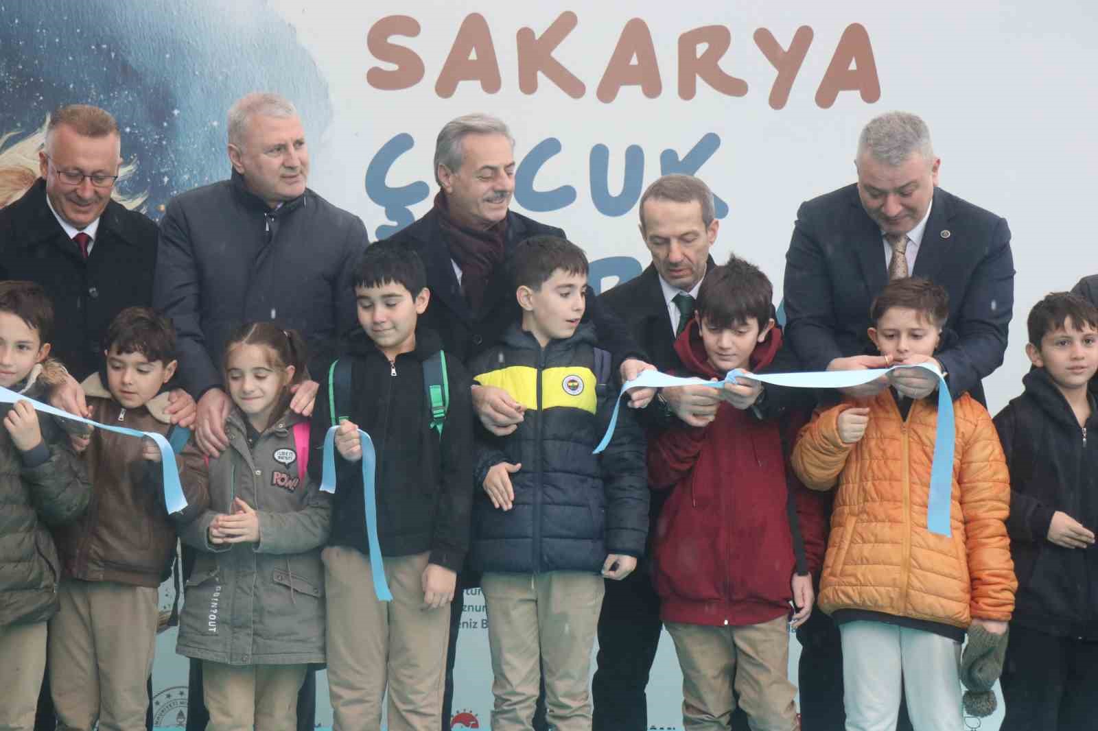 maarif modelinin ilk fuari sakaryada kapilarini acti 3 vUKWDIFn
