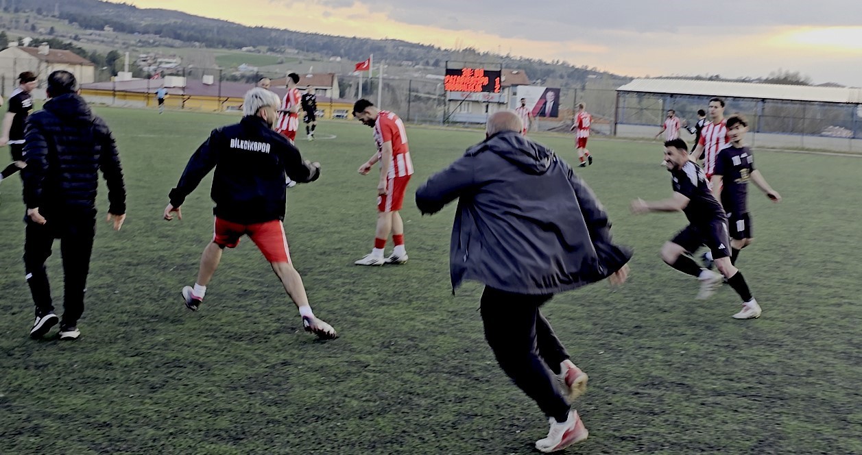 mac sonunda saha ici bir anda ringe dondu 0 pbzajmS9