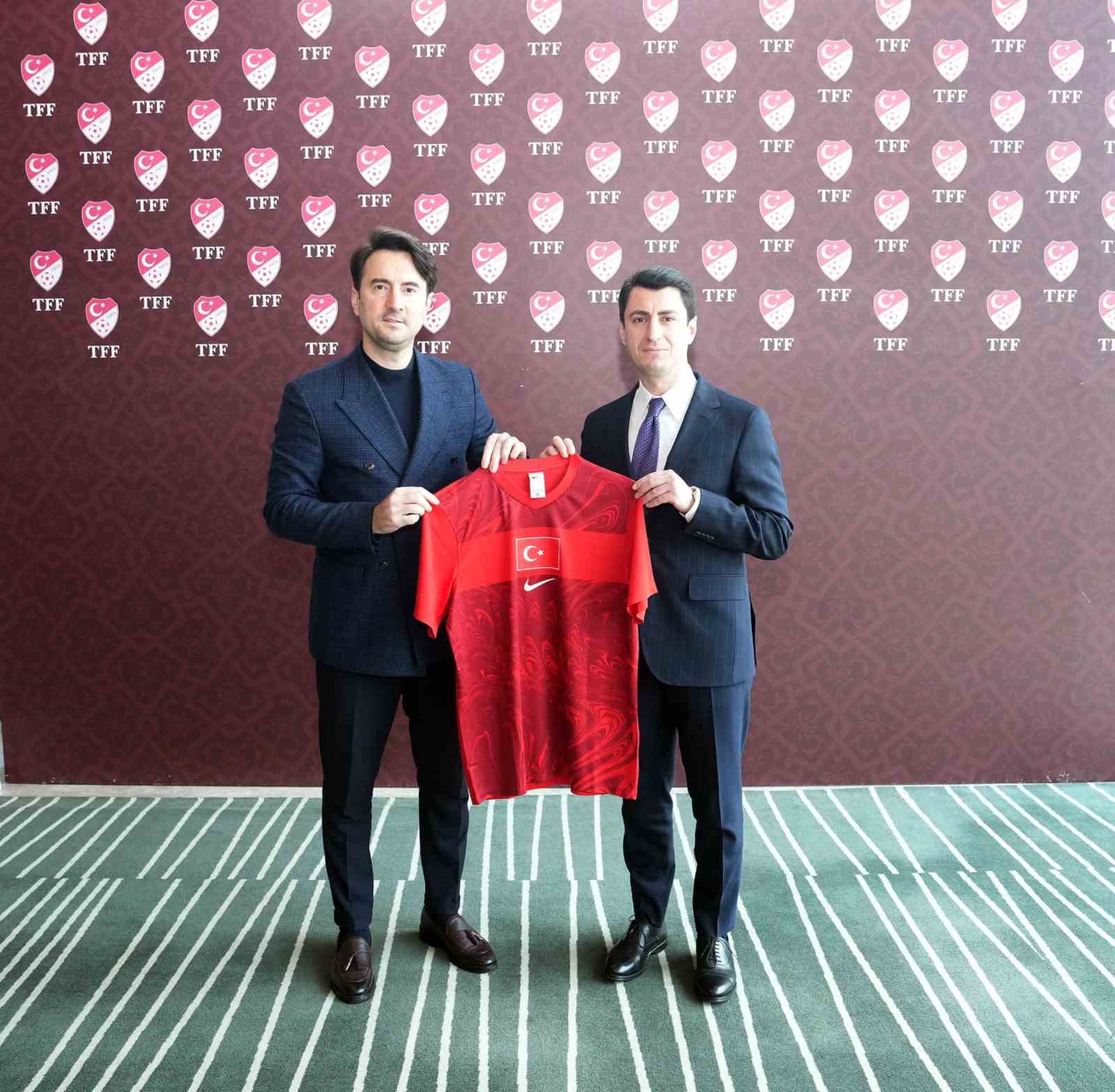 Macit, Yerkel ve Bayraktar, TFF Meral-Celal Aras Spor Lisesi’nde inceleme yaptı 8 macit yerkel ve bayraktar tff meral celal aras spor lisesinde inceleme yapti 4 cwldL2wX