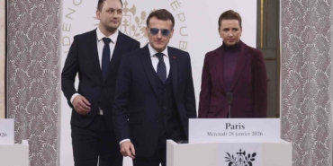 macron-gronlanddaki-durum-tum-avrupa-icin-stratejik-bir-uyanis-cagrisidir-UeAI6Kgl.jpg
