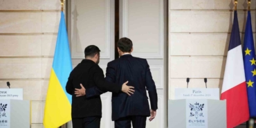macron-toprak-meselelerini-tartisabilecek-tek-taraf-ukraynadir-QFuF5cQb.jpg