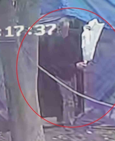 madde-bagimlisi-arkadasina-kizip-cadiri-yakinca-prefabrik-ofiste-alevlere-teslim-oldu-2WYQPDQZ.jpg