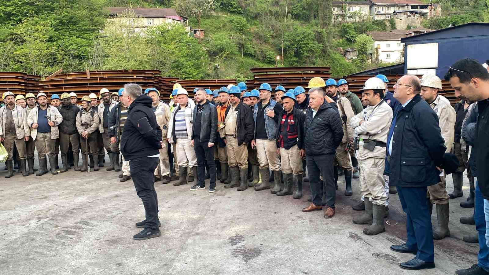 maden ocaginda hayat kurtaran tatbikat 1 ZhdL1sMP