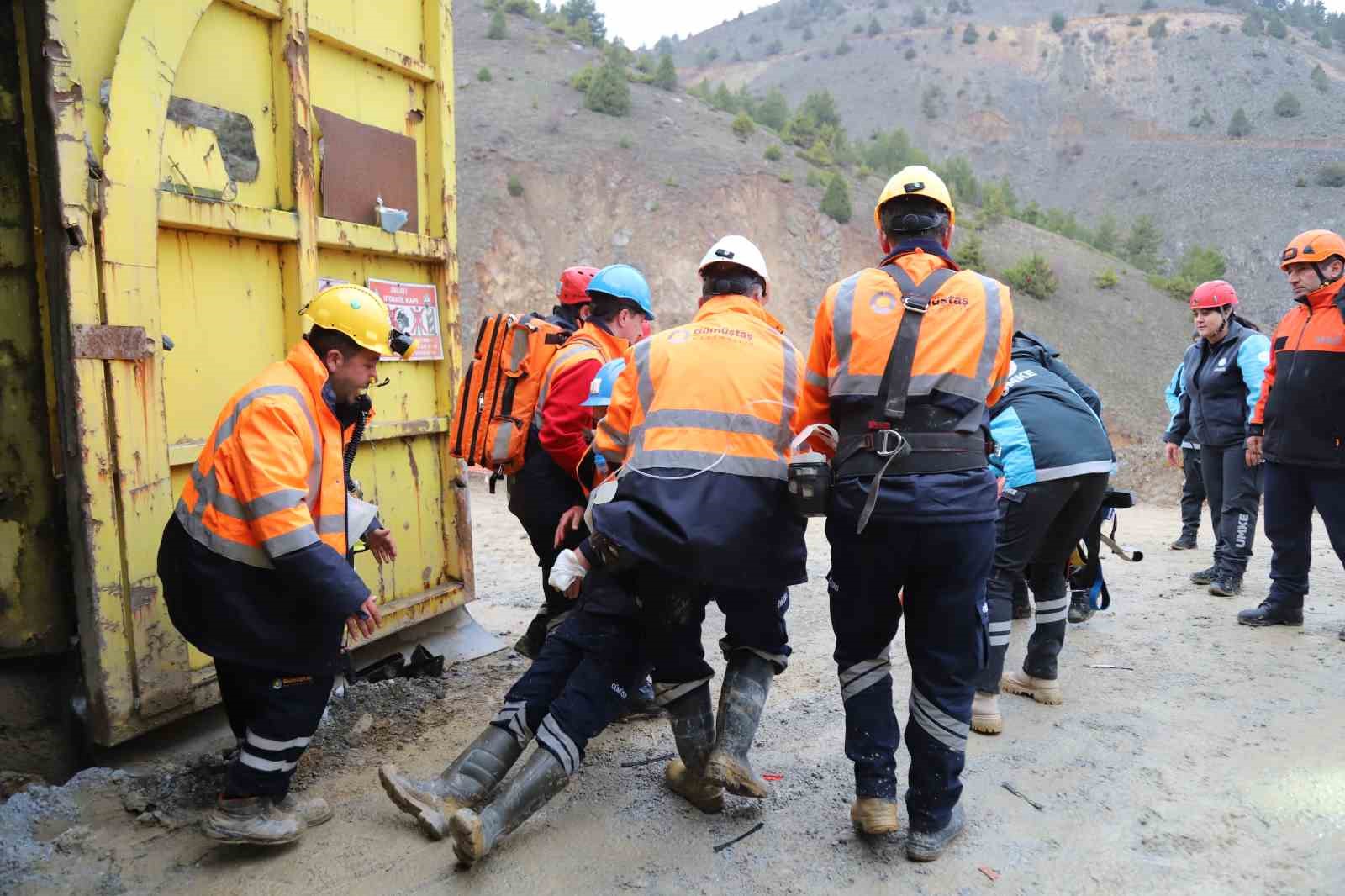 maden ocagindaki gocuk tatbikati gercegi aratmadi 6 pXNGpmV3