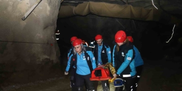 maden-ocagindaki-gocuk-tatbikati-gercegi-aratmadi-8BisLc4f.jpg