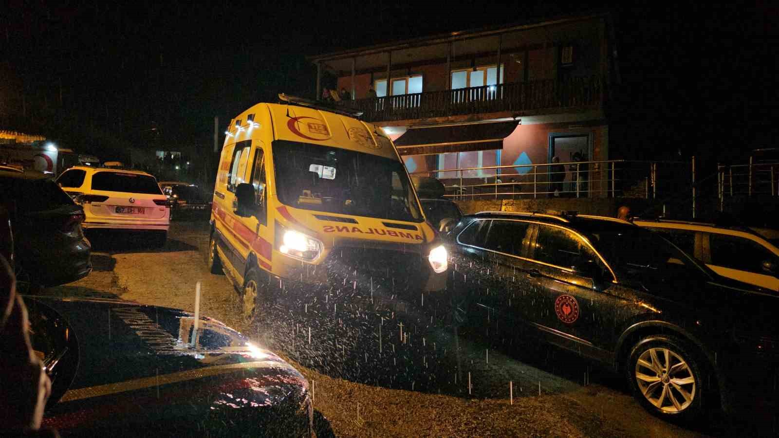 maden ocagindaki gocukte 2 iscinin cansiz bedenlerine ulasildi 2 hGzwK375