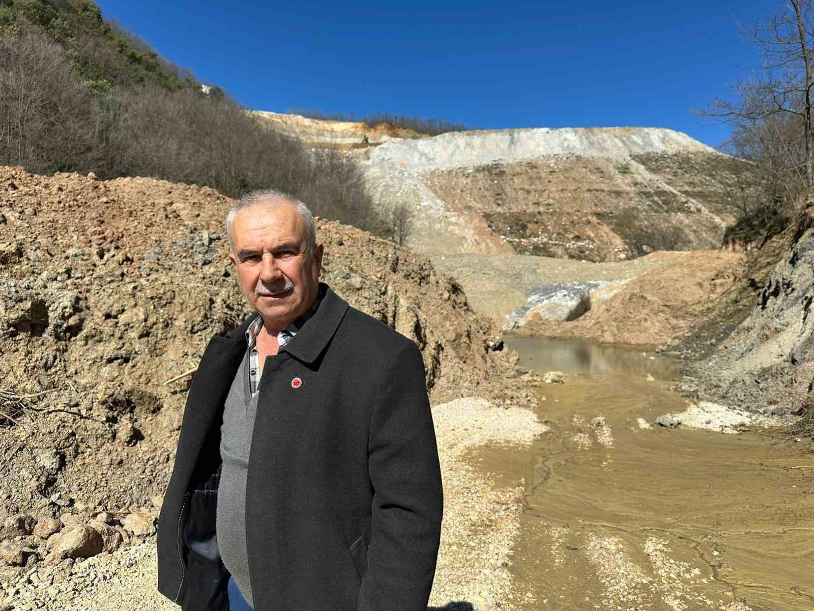 maden ocaginin atiklari suya ve topraga karismaya devam ediyor 0 4TyUwdzY