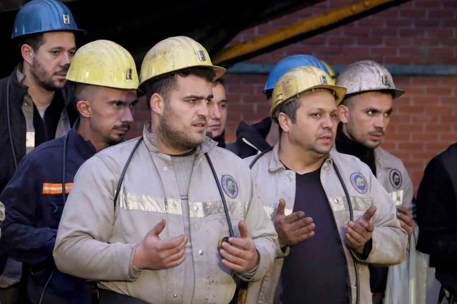 madenci yeni uretim ayagi icin sukur hayvani kesti 2 pLwaM6r1