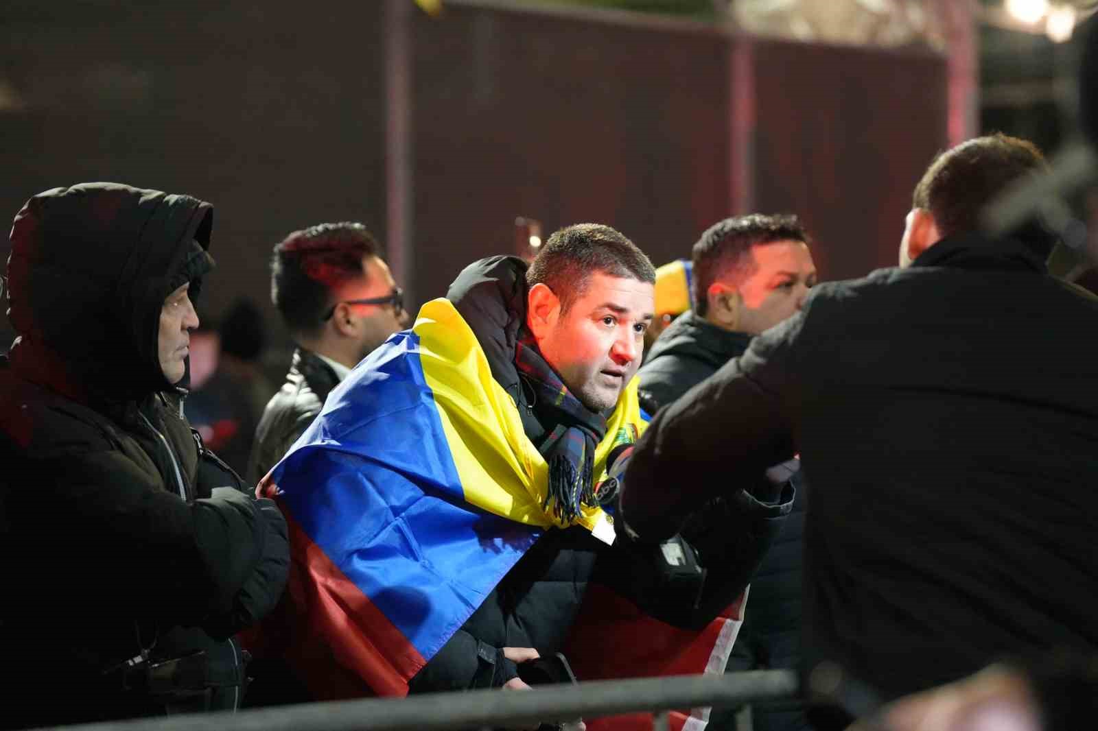 maduro ve esi new yorkta federal gozetim merkezine sevk edildi 1 hhu2zlaI