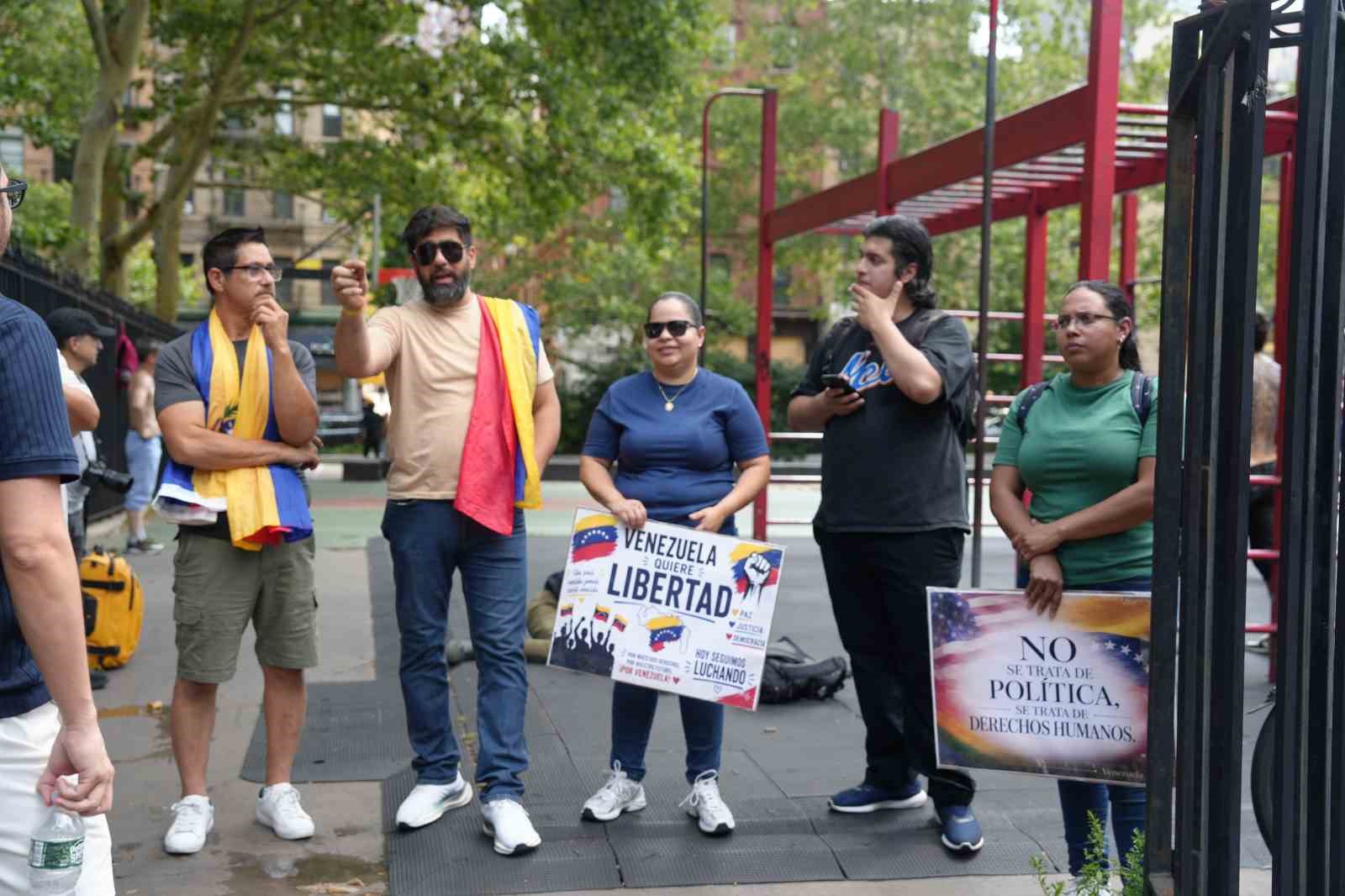 maduro ve esi new yorkta hakim karsisina cikti 0 HuGYbR2F
