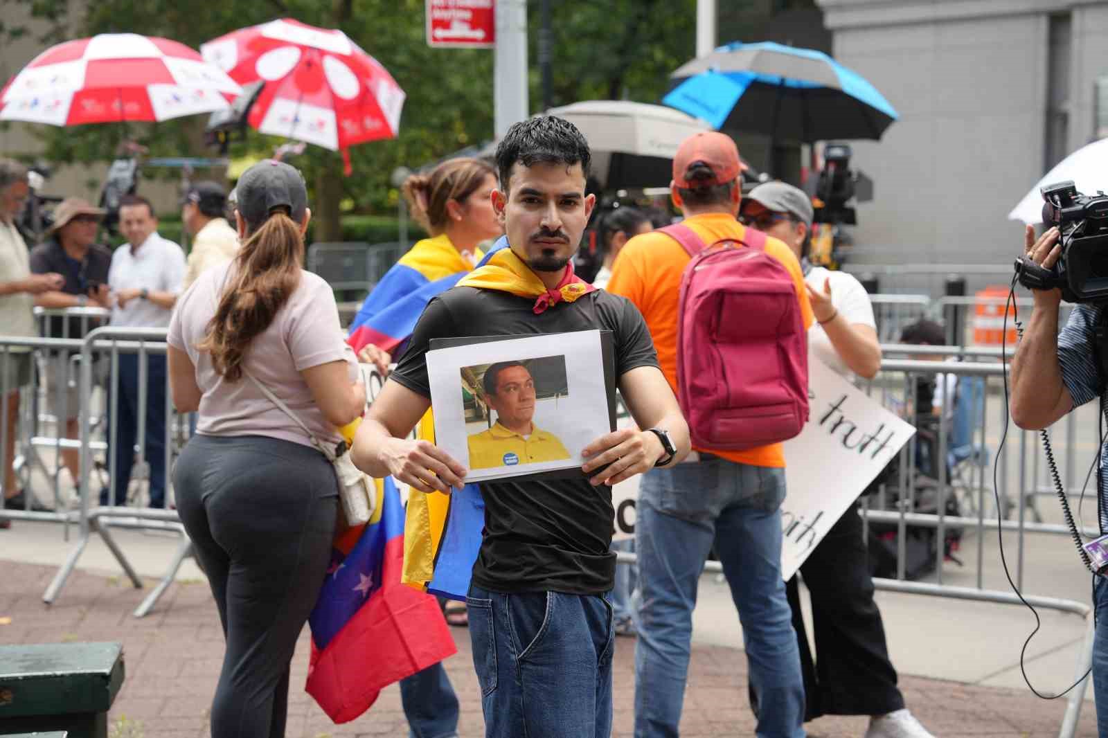 maduro ve esi new yorkta hakim karsisina cikti 4 QMA7FmRv