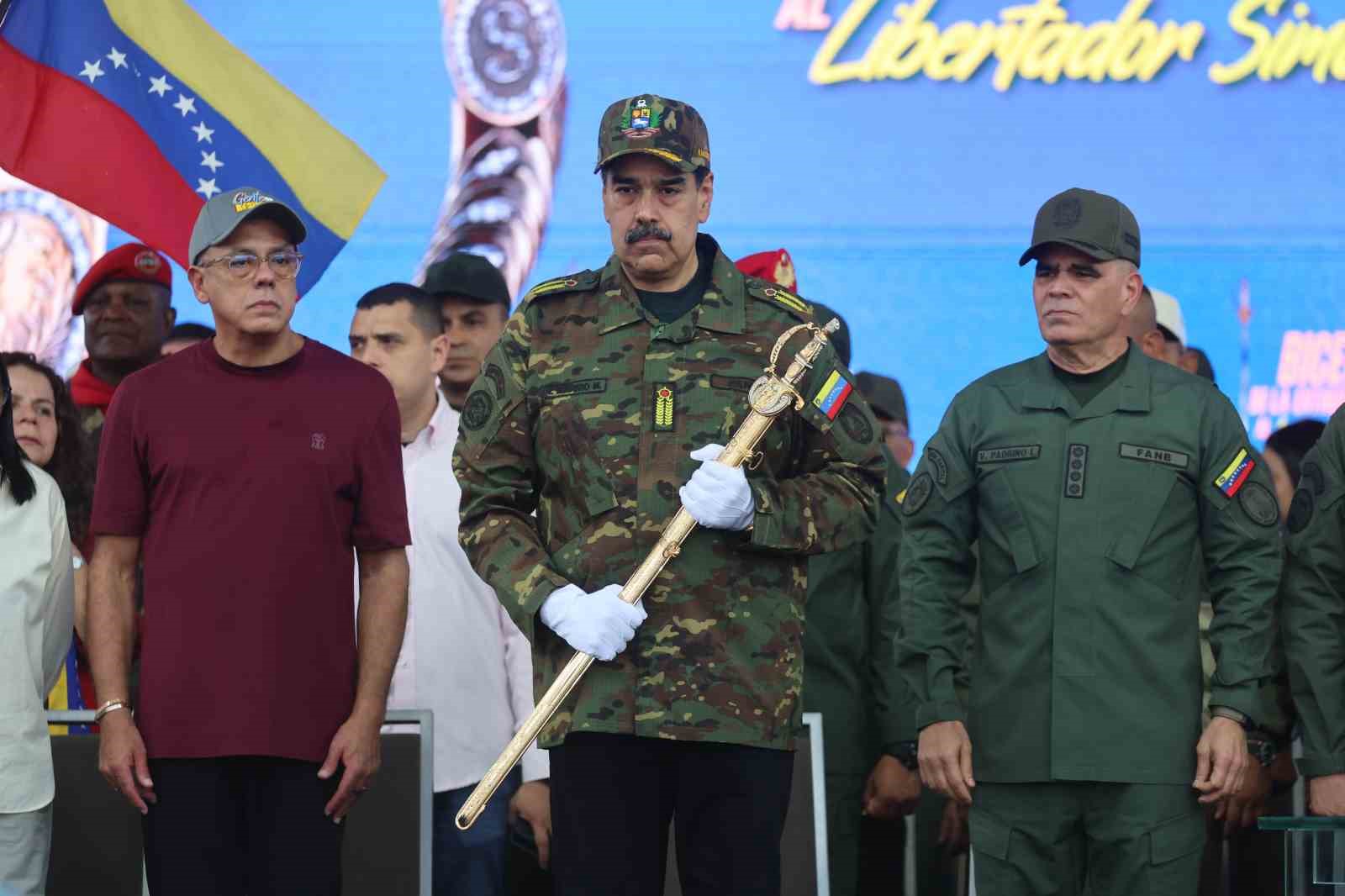 madurodan kilicli rest gerekirse ulkemiz ugruna canimizi feda ederiz 2 zVPQ1Izi