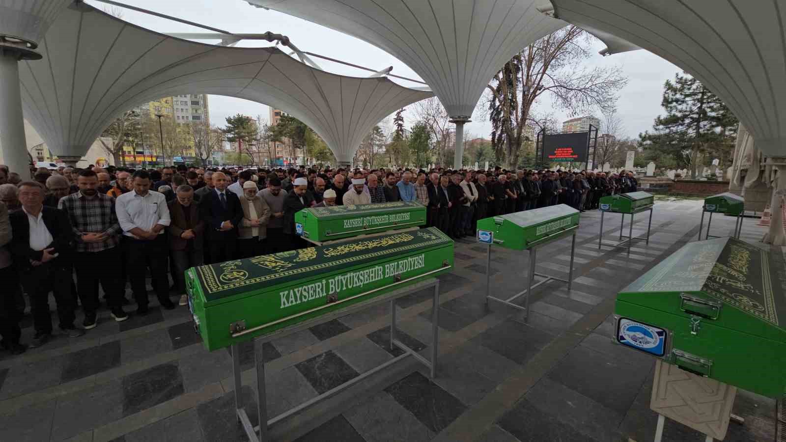 maganda kursunuyla olen arastirma gorevlisi topraga verildi 6 MnizBtLD