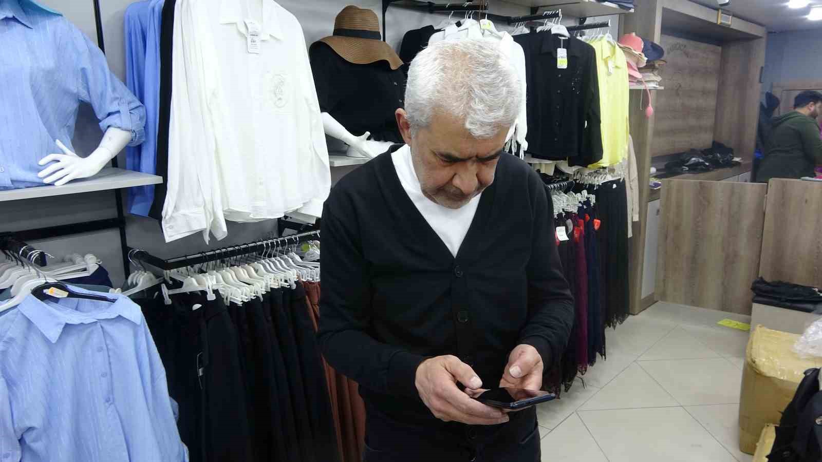 magaza acilisinda indirim izdihaminda birbirini ezdiler 1 dRtW2B6q