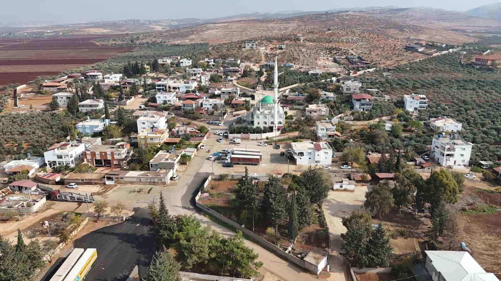 Mahalledeki herkesin soyadı ’Yıldız’ olunca lakaplarla ve ikinci isimlerle karışıklığın önüne geçtiler 7 mahalledeki herkesin soyadi yildiz olunca lakaplarla ve ikinci isimlerle karisikligin onune gectiler 3 ZsnqPiOE
