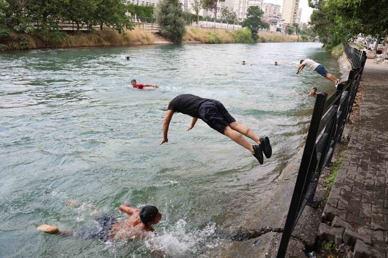 mahalleli bogulmalara karsi cankurtaran ekibi kurdu 6 FAyTQzyi