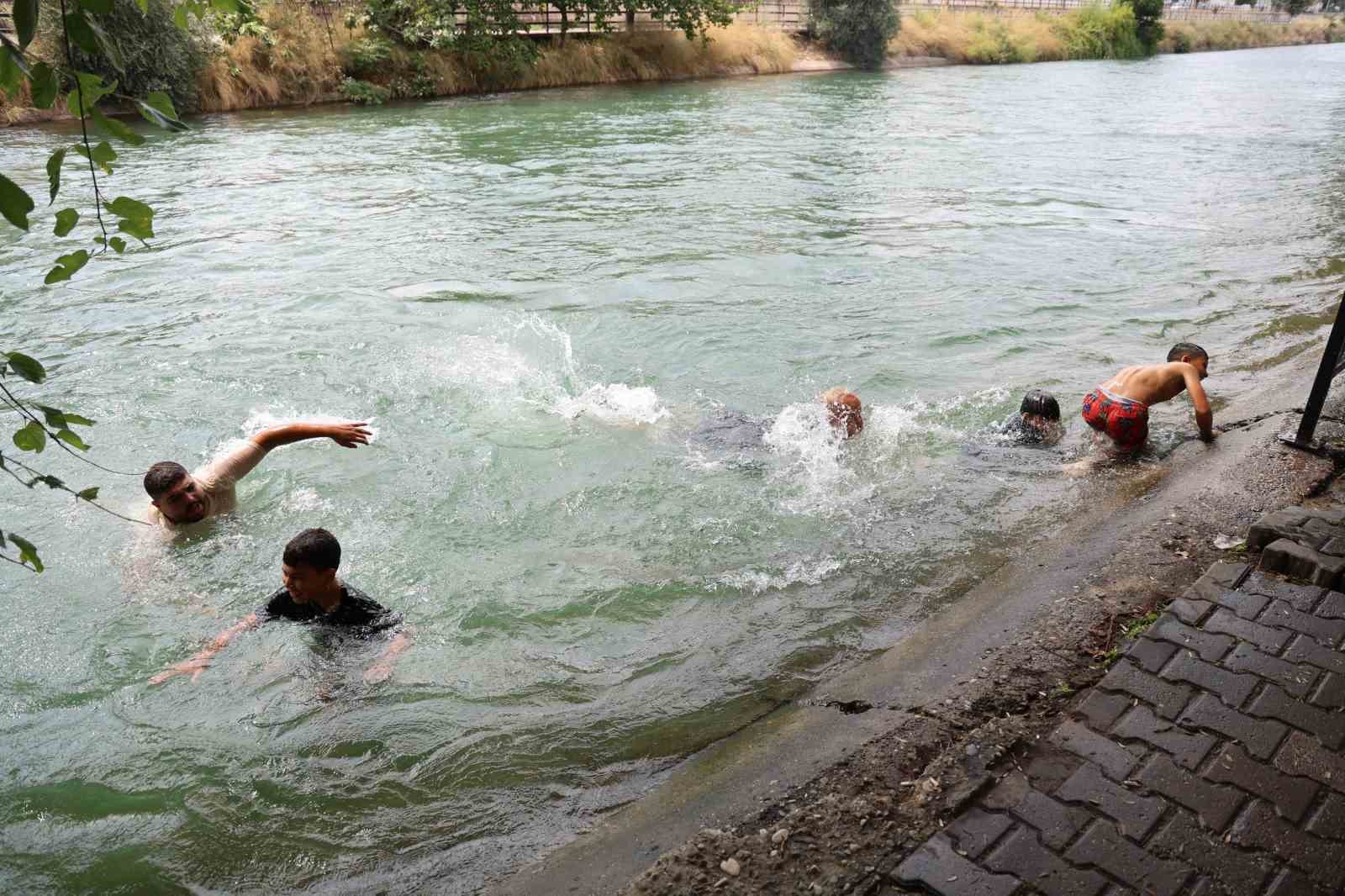 mahalleli bogulmalara karsi cankurtaran ekibi kurdu 7 37mkCNEa
